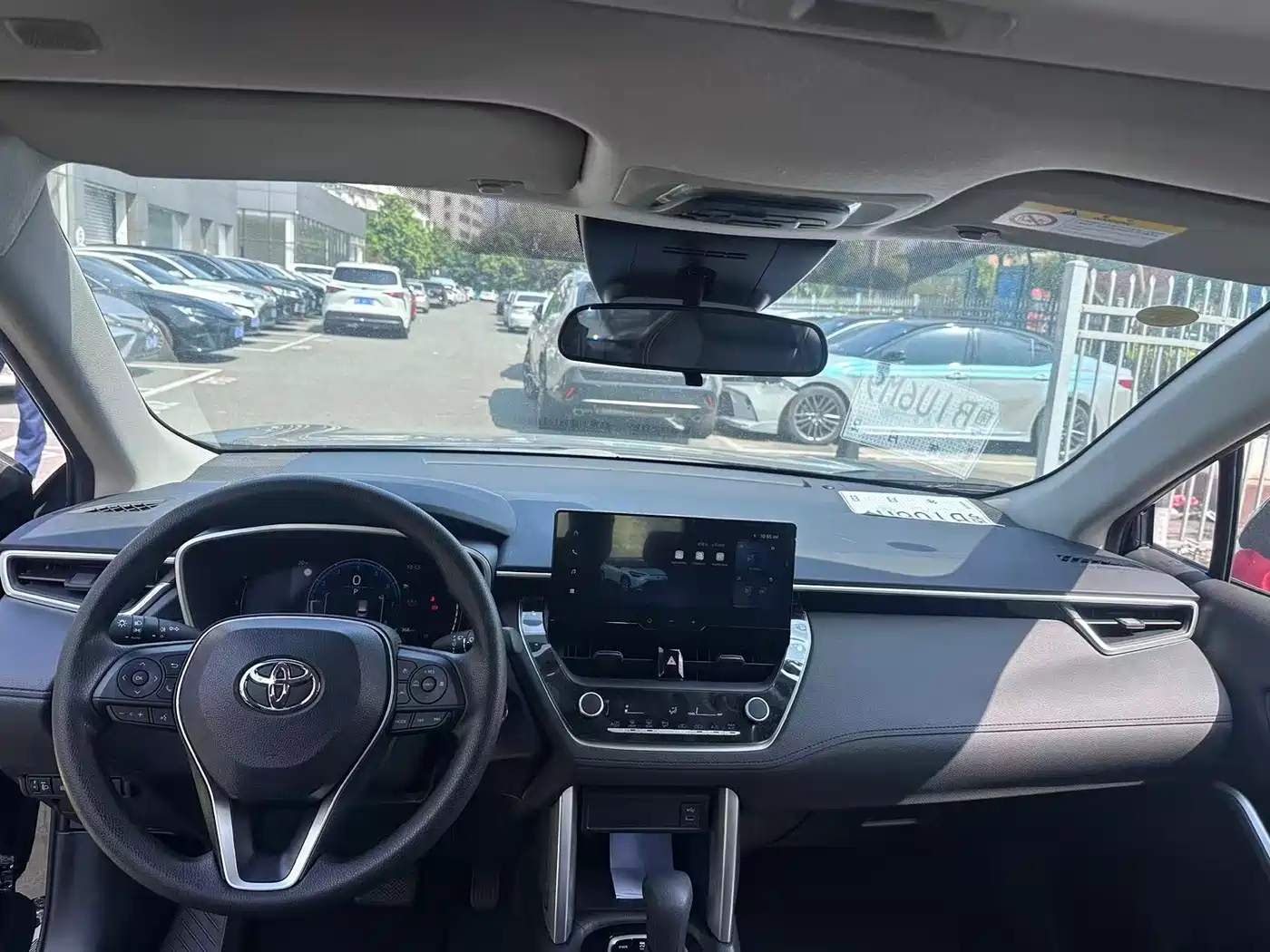 Toyota Frontlander 2024 2.0L CVT Leading Edition фото 5