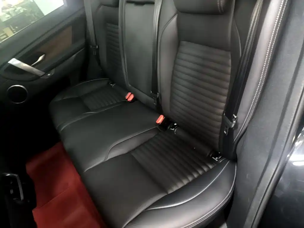 Land Rover Discovery Sport 2024 2024 Performance Technology Edition