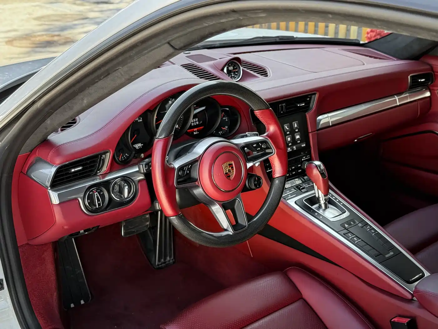 Porsche 911 2016 Carrera 4 3.0T фото 4