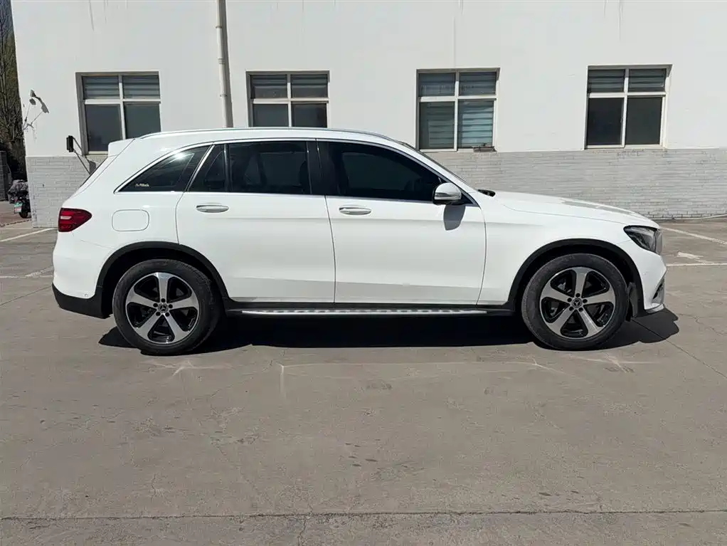 Mercedes-Benz GLC 2019 Facelift GLC 260 L 4MATIC Luxury фото 7