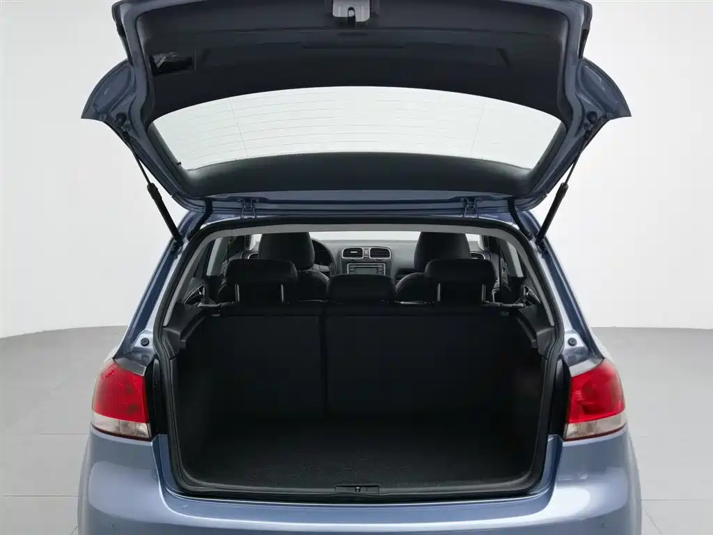 Volkswagen Golf 2012 1.4TSI Automatic Comfort фото 16
