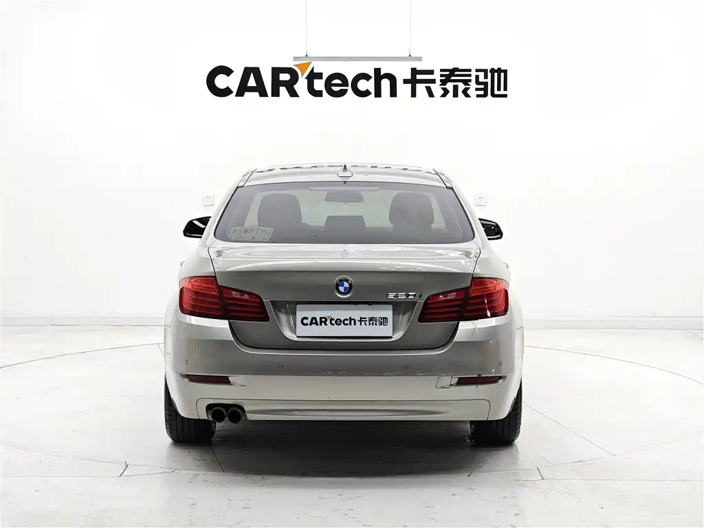 BMW 5 Series (Import) 2015 520i Elegance фото 6