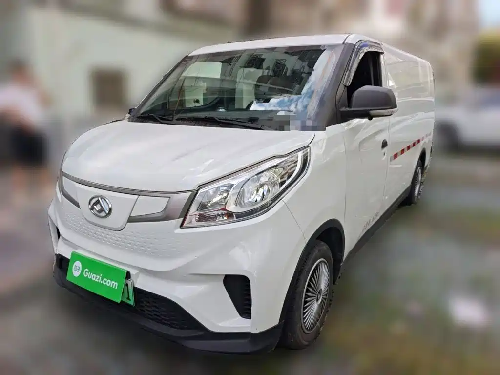 Фото 2 - Maxus Maxus EV30