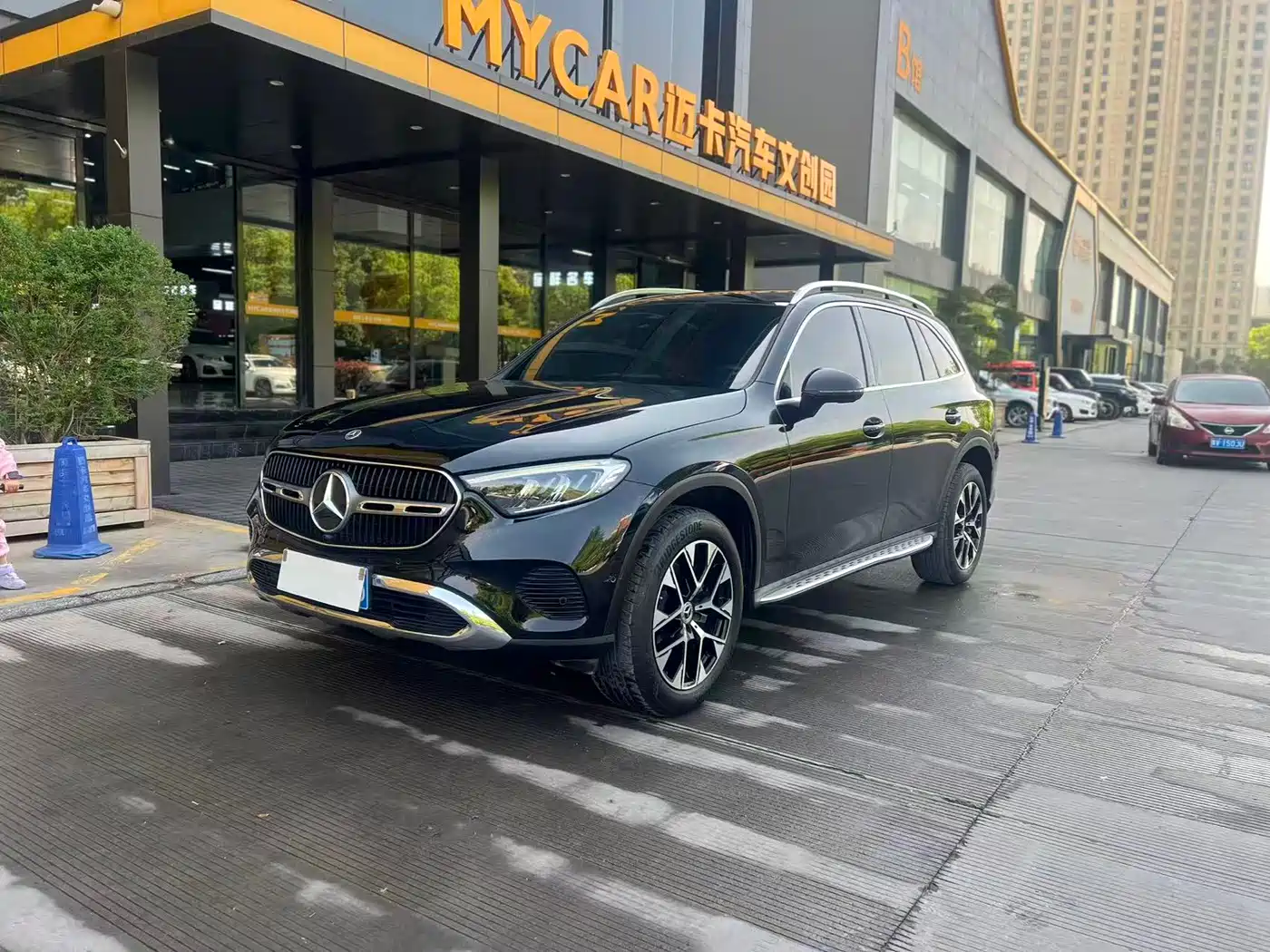 Mercedes-Benz GLC 2024 GLC 260 L 4MATIC Dynamic 7-seater