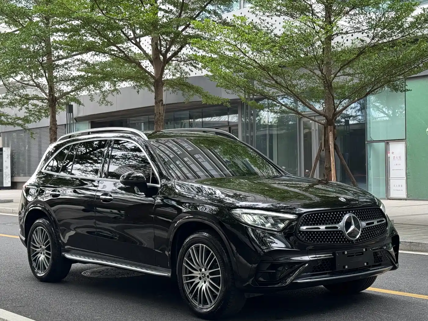 Mercedes-Benz GLC 2025 Facelift GLC 300 L 4MATIC Dynamic 7-seater фото 3