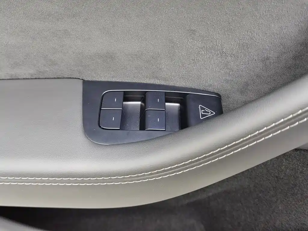 Фото 9 - Tesla Model Y