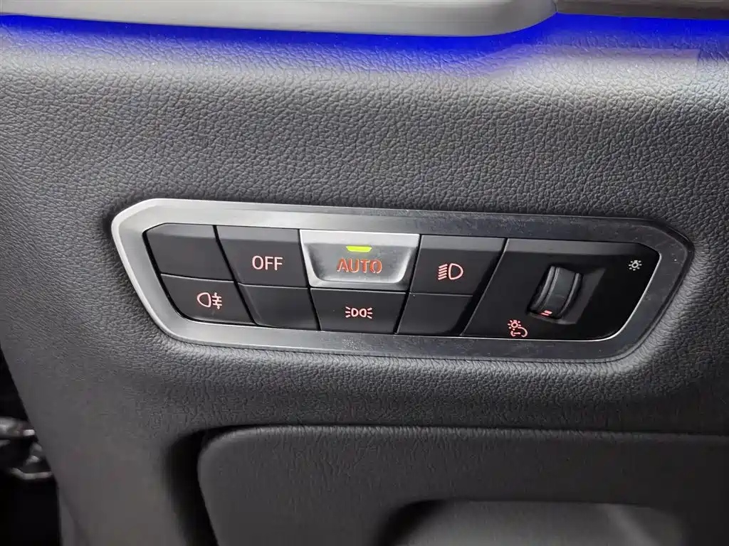 BMW X5 2022 Model xDrive 40Li M Sport Package фото 21