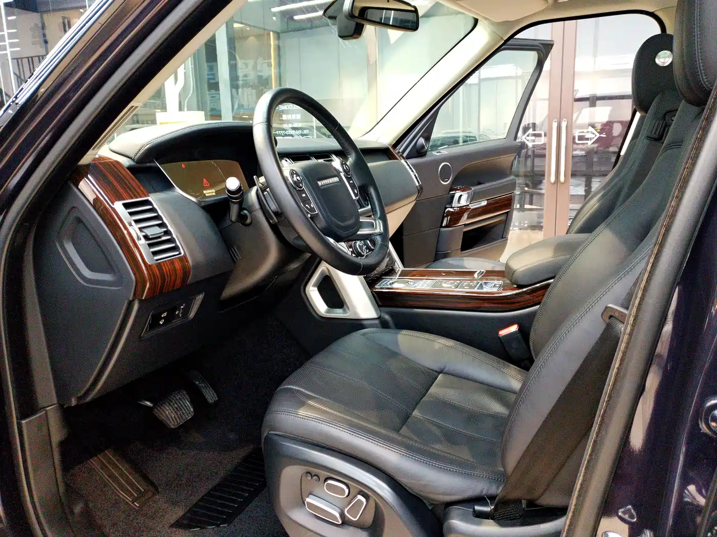 Land Rover Range Rover 2014 3.0 SC V6 Vogue фото 11