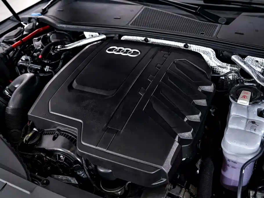 Audi A7L 2025 2024 45 TFSI quattro Black Warrior Edition