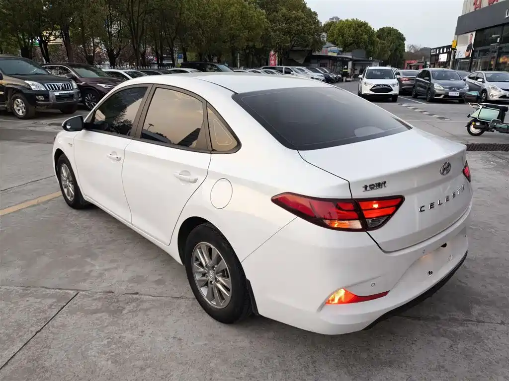 Hyundai Elantra 2018 1.6L Auto Joy GL (China V) фото 23