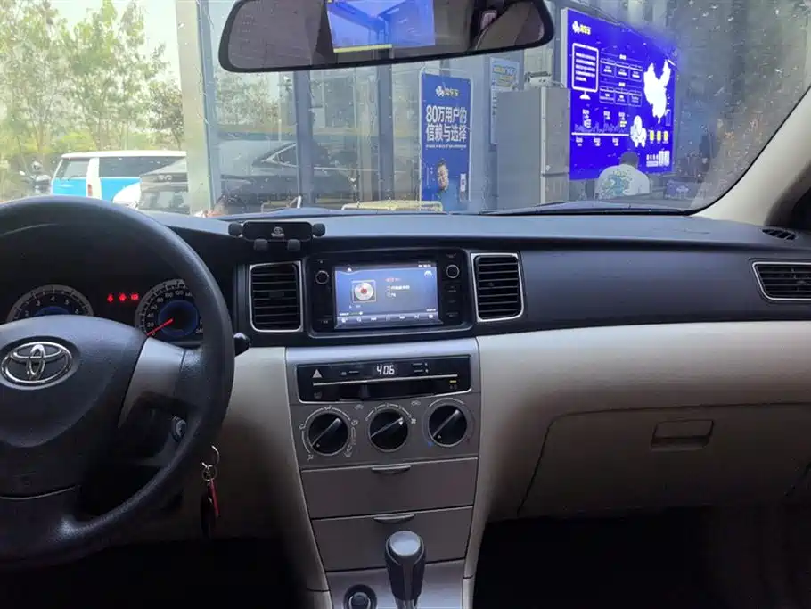 Toyota Corolla 2013 1.6L Automatic Excellence Edition фото 13