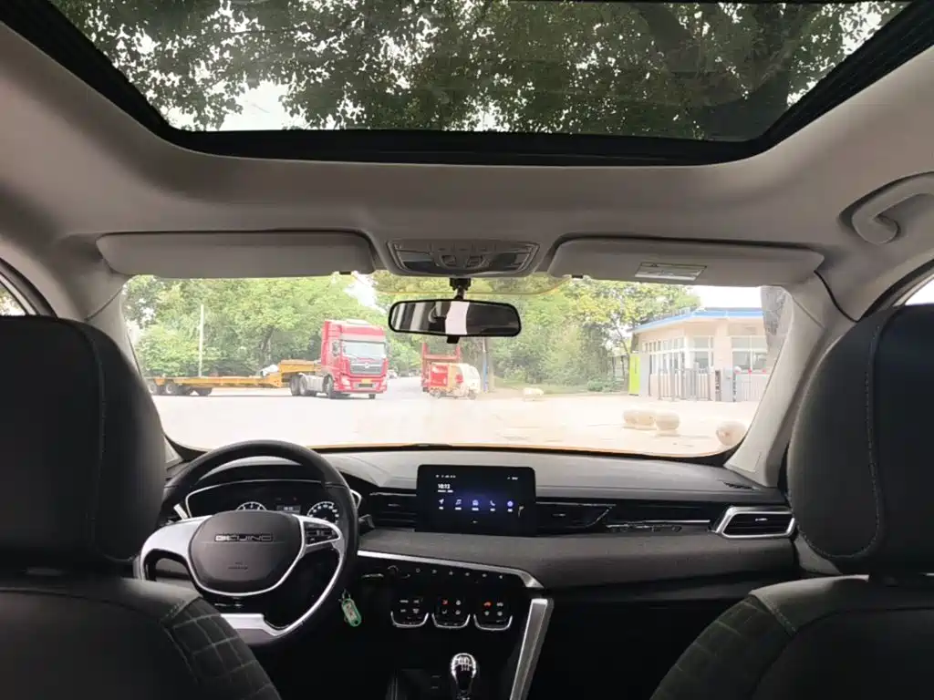 BAIC Beijing X3 2020 2019 1.5T Manual Starlight Edition