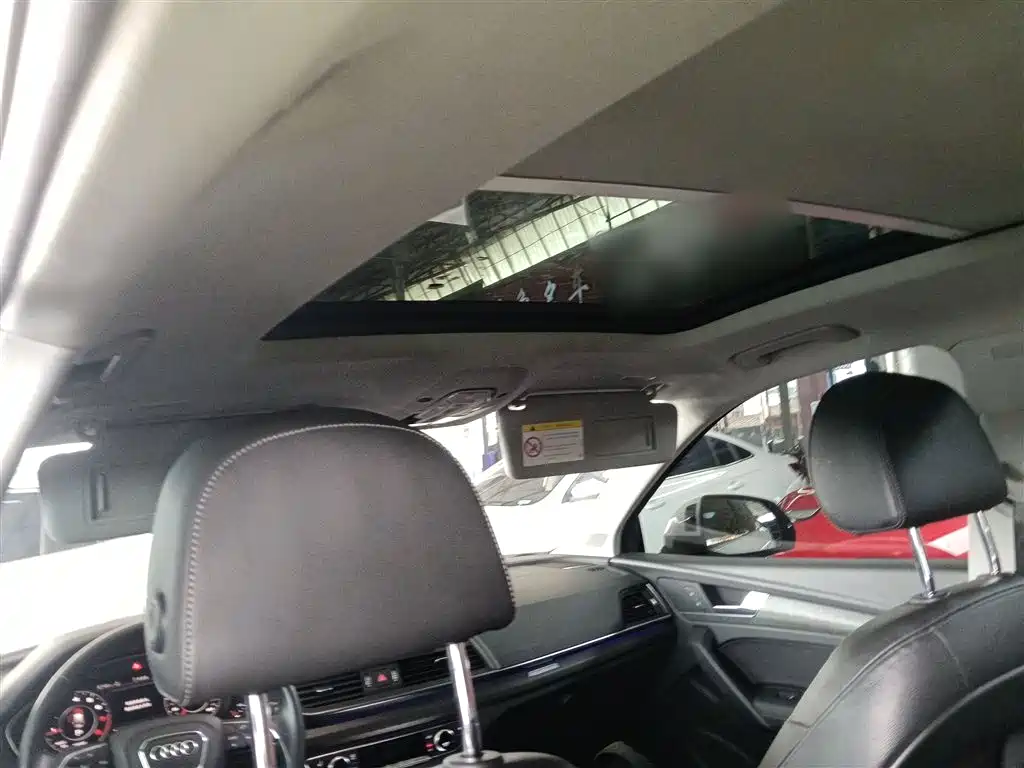 Audi Q5L 2018 45 TFSI Exclusive Elegance (China V) фото 18