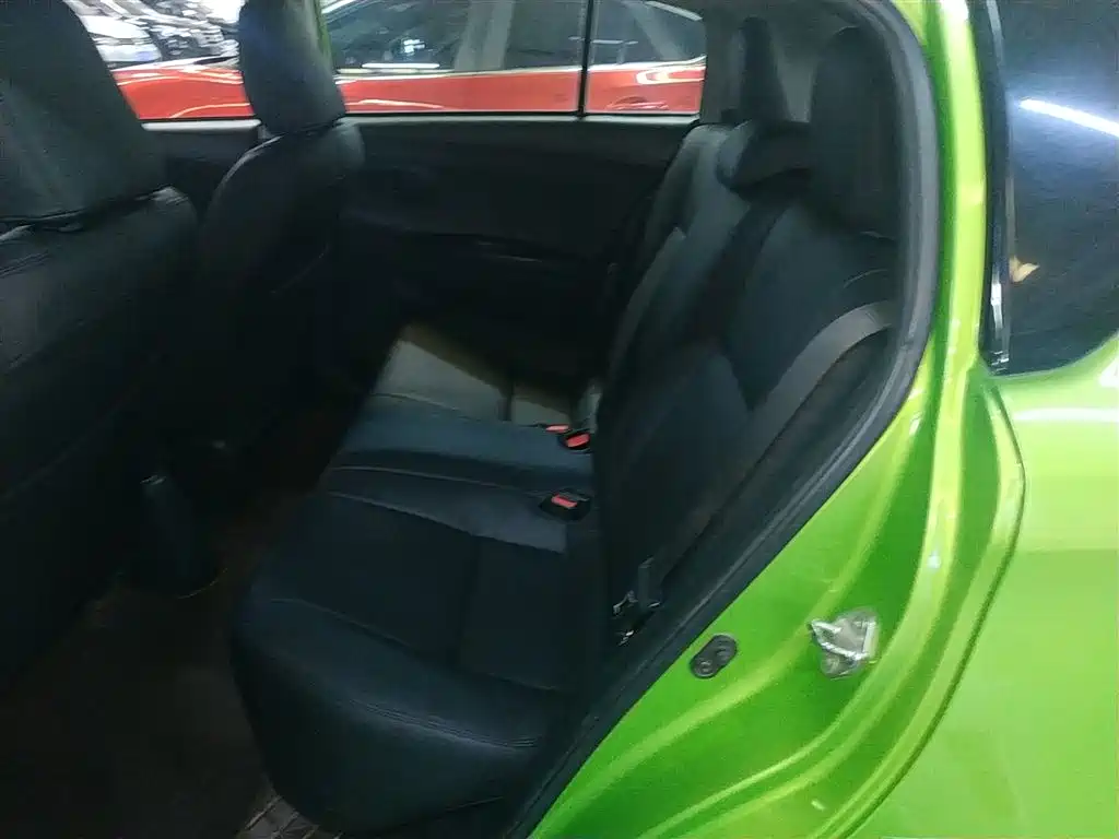 Toyota YARiS L Zhi Xuan 2014 1.5G Automatic Dynamic Edition фото 17