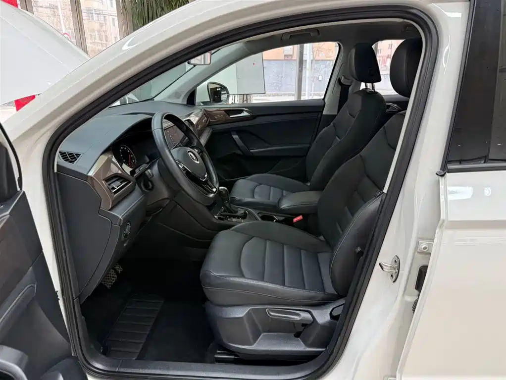Volkswagen Tharu 2021 Model 280TSI 2WD Comfort Edition фото 16