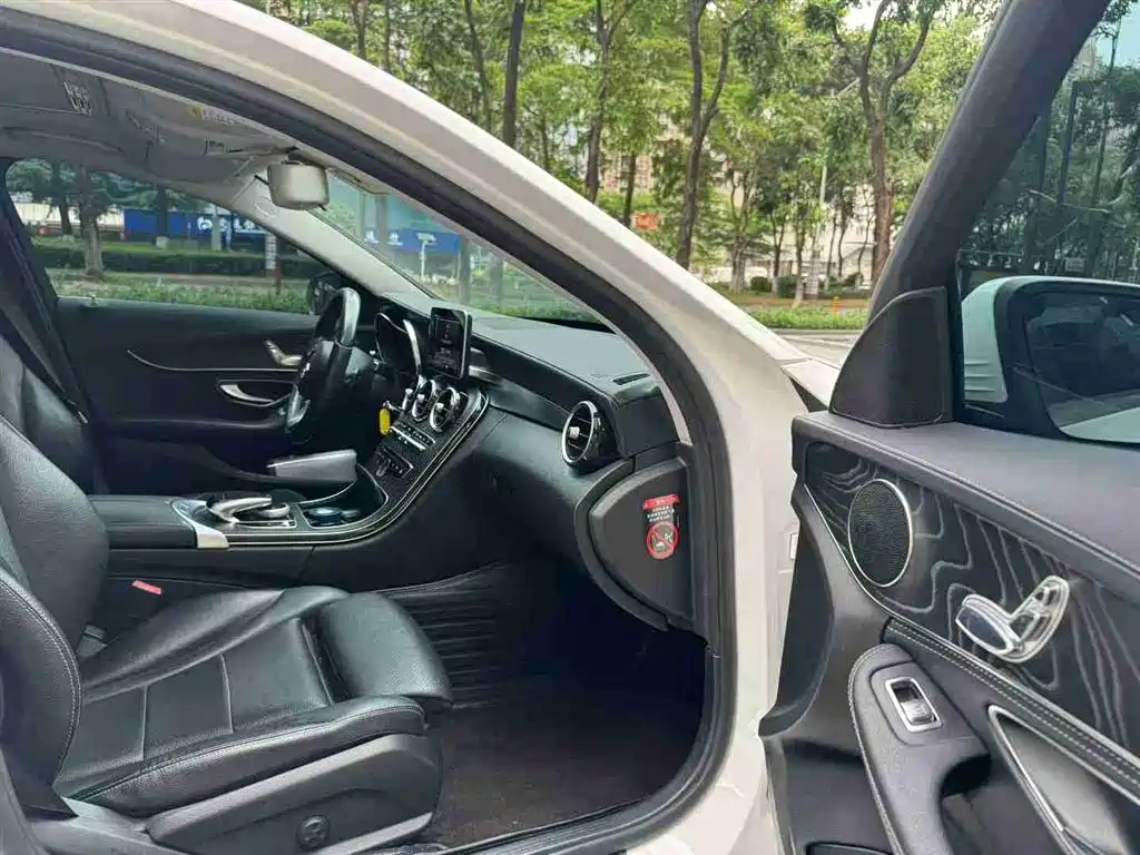 Mercedes-Benz C-Class 2018 C 180 L Fashion Sport Edition фото 8