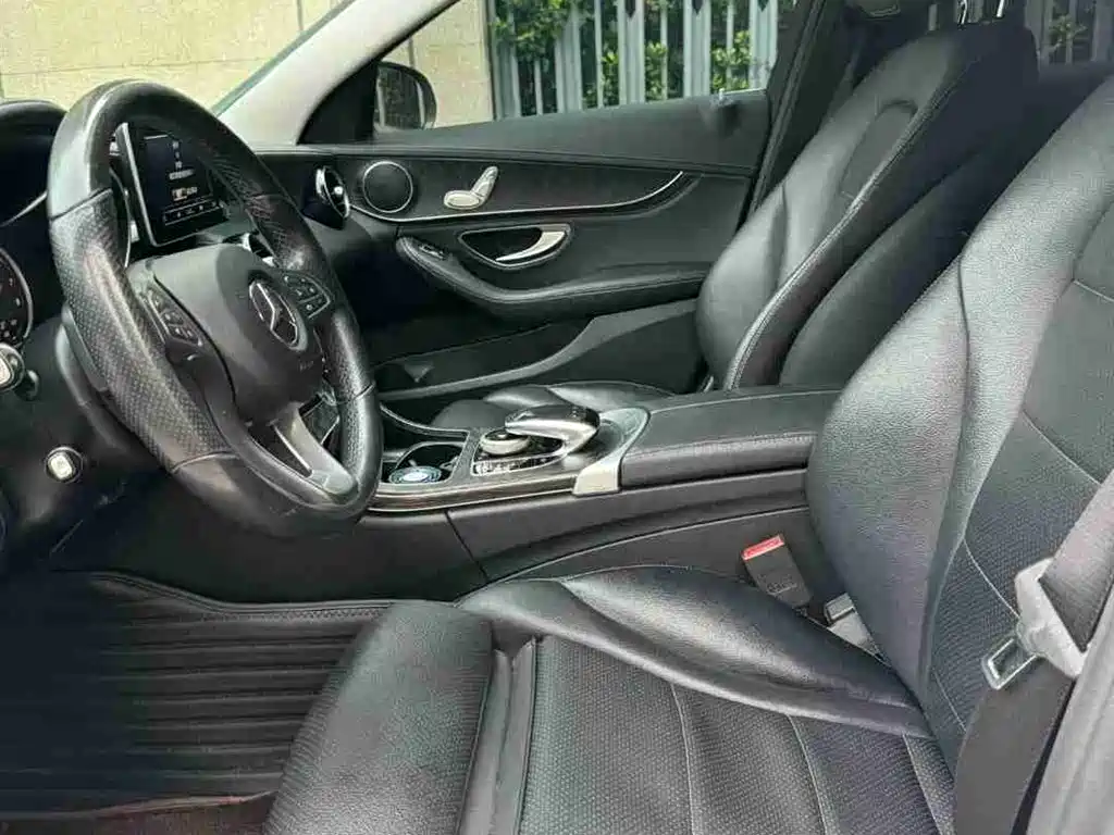 Mercedes-Benz C-Class 2018 C 180 L Fashion Sport Edition фото 9
