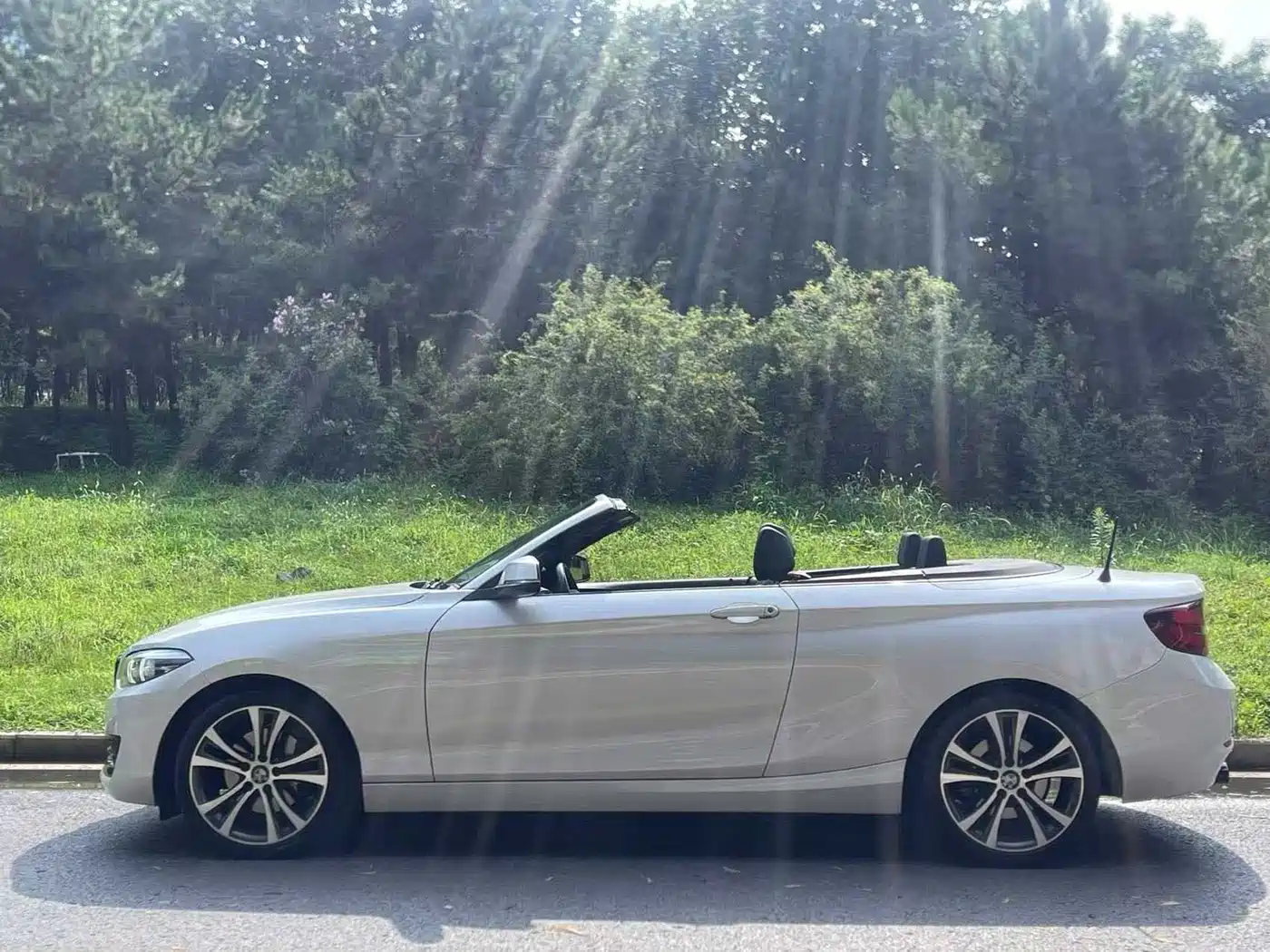 BMW 2 SERIES (IMPORTED)