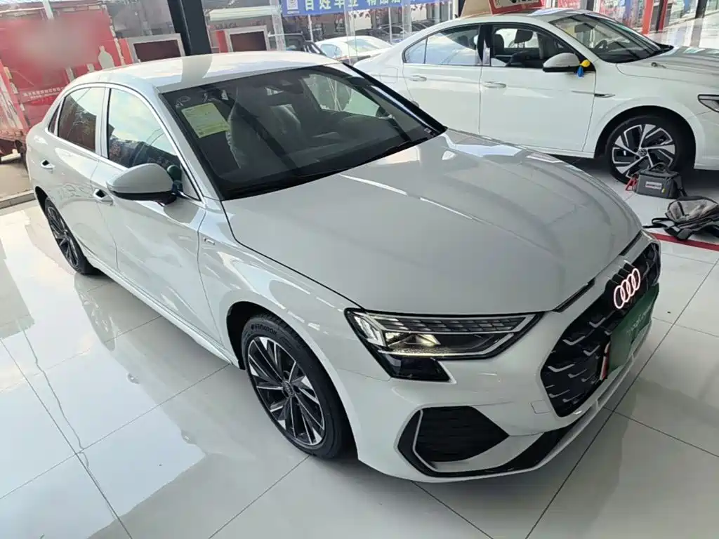 Audi A3 2026 2025 Facelift A3L Limousine 35TFSI Flying Joy Edition