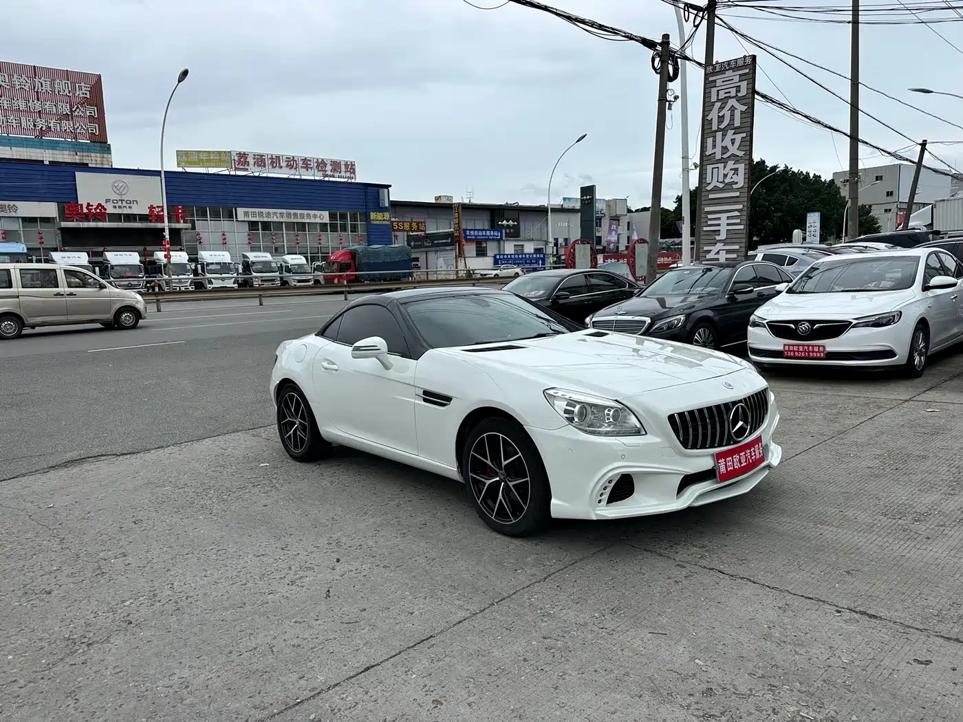 Mercedes-Benz SLK-Class 2012 2011 SLK 200 Luxury Sport