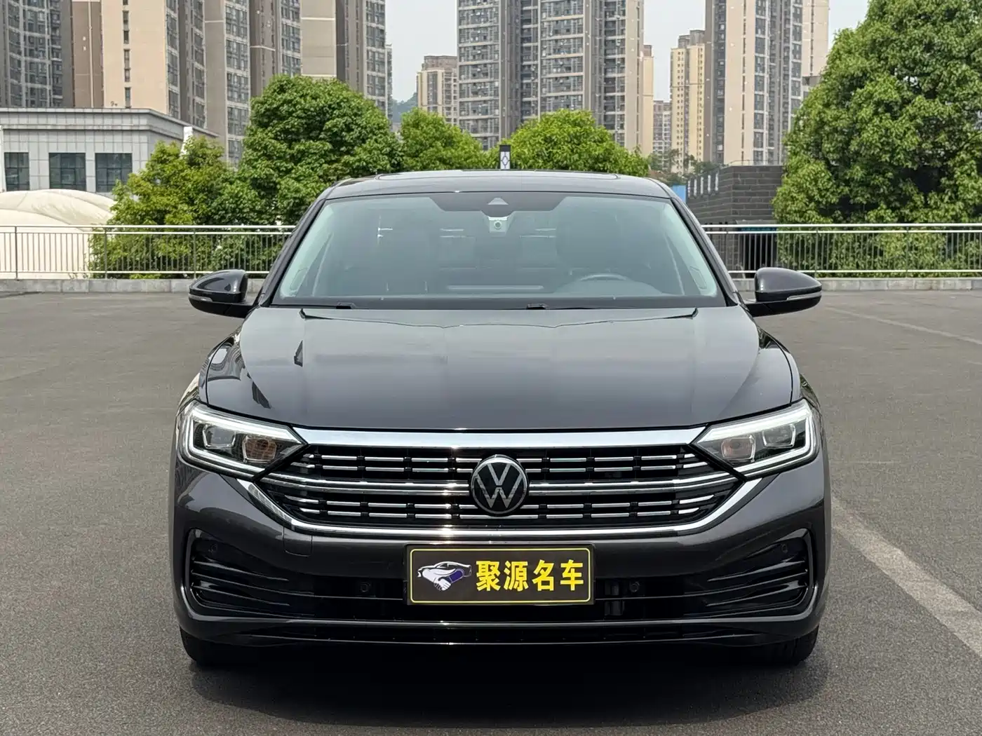 Volkswagen Sagitar 2023 300TSI DSG Excellence Edition фото 2