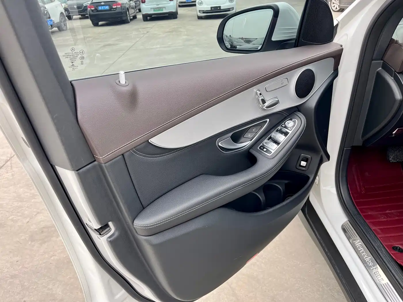 Mercedes-Benz GLC 2020 Facelift GLC 260 L 4MATIC Dynamic фото 7