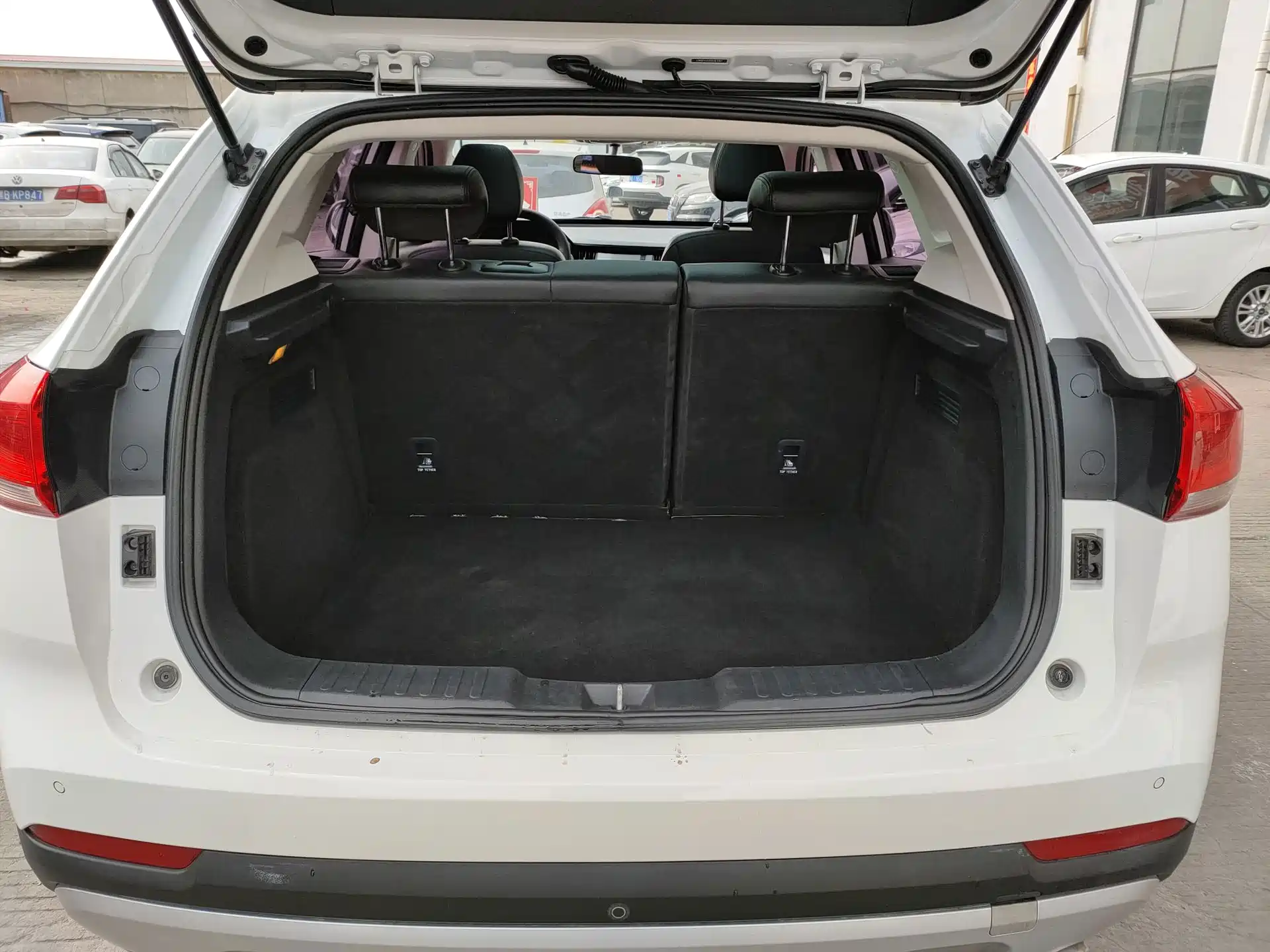 Фото 12 - Haval H2s