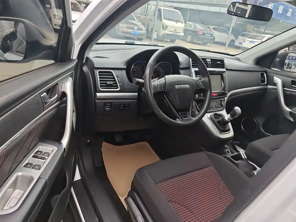 Haval M6 2019 1.5T Manual 2WD Urban Type China VI фото 12