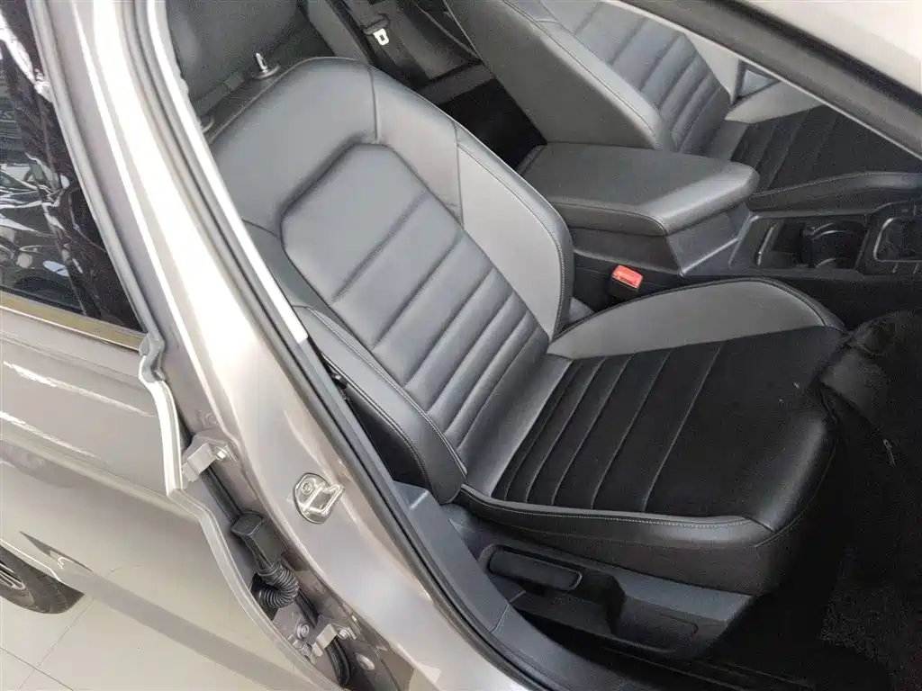 Volkswagen Sagitar 2021 280TSI DSG Comfort Smart Connect Edition фото 25