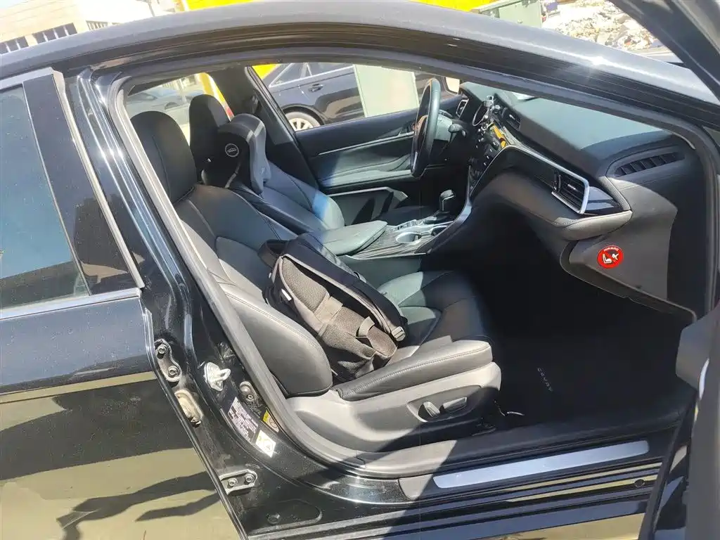 Toyota Camry 2018 2.5G Luxury Edition фото 20