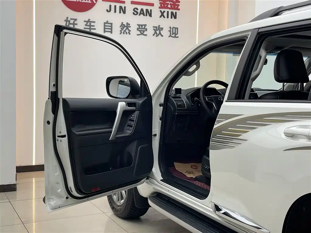 Toyota Prado 2018 3.5L Auto TX фото 14