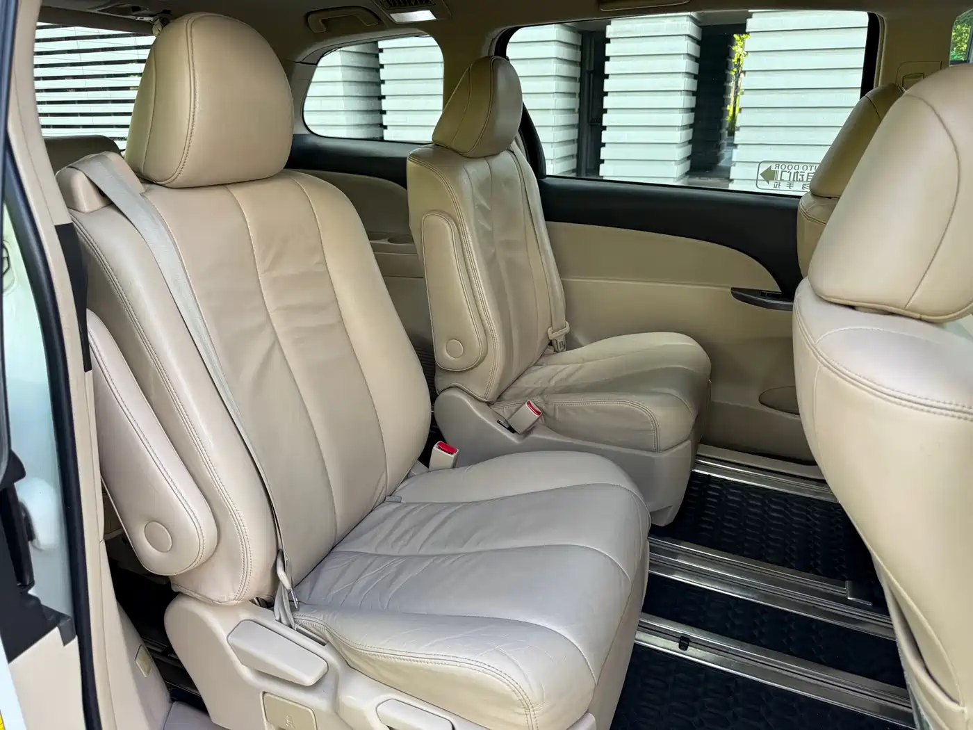 Toyota Previa 2012 2012 2.4L 7-Seater Luxury Edition