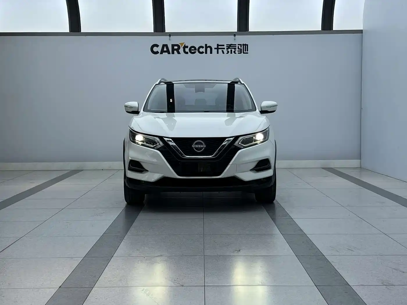 Nissan Qashqai 2024 2023 Model Classic 2.0L CVT XV+ Premium