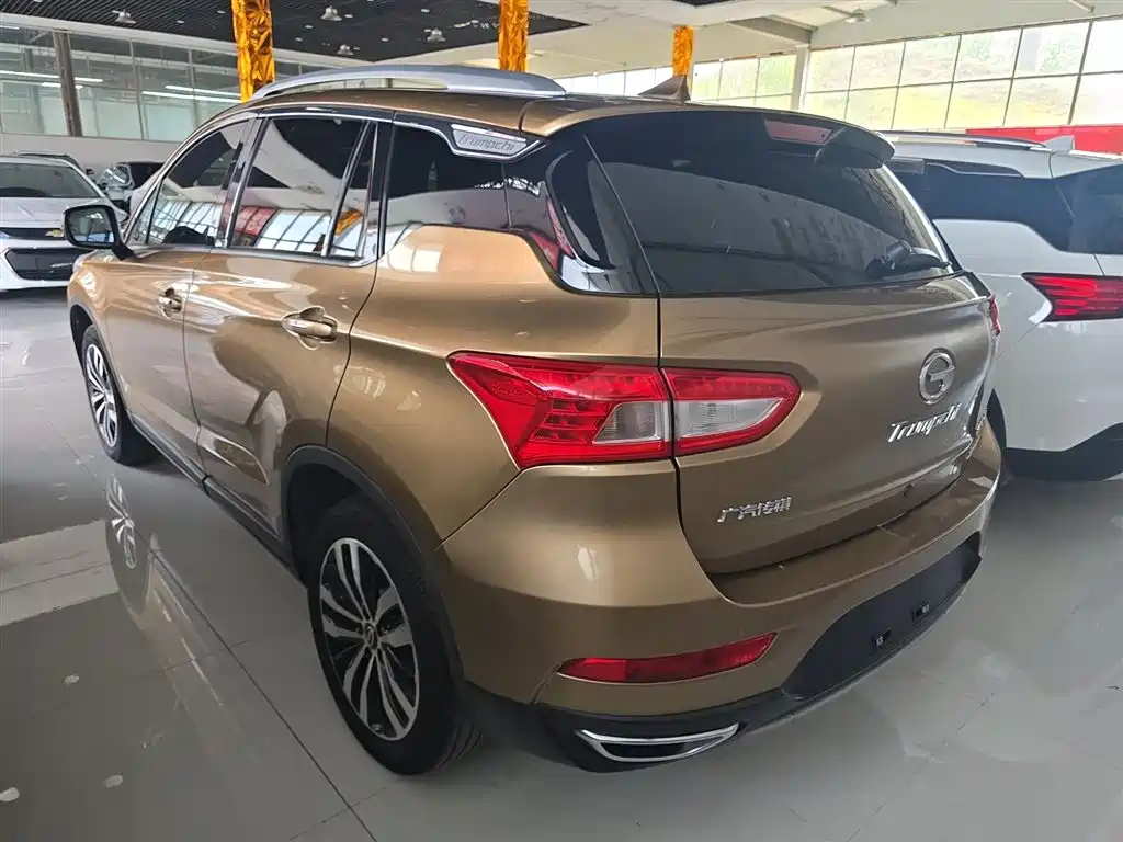 GAC Trumpchi Trumpchi GS4 2015 200T G-DCT Luxury Edition фото 5