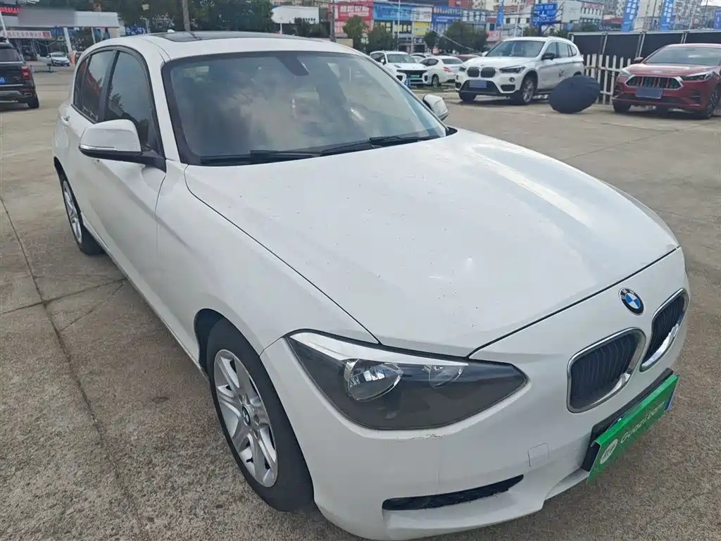 BMW 1 Series (Import) 2013 Facelift 116i Leading Model фото 4