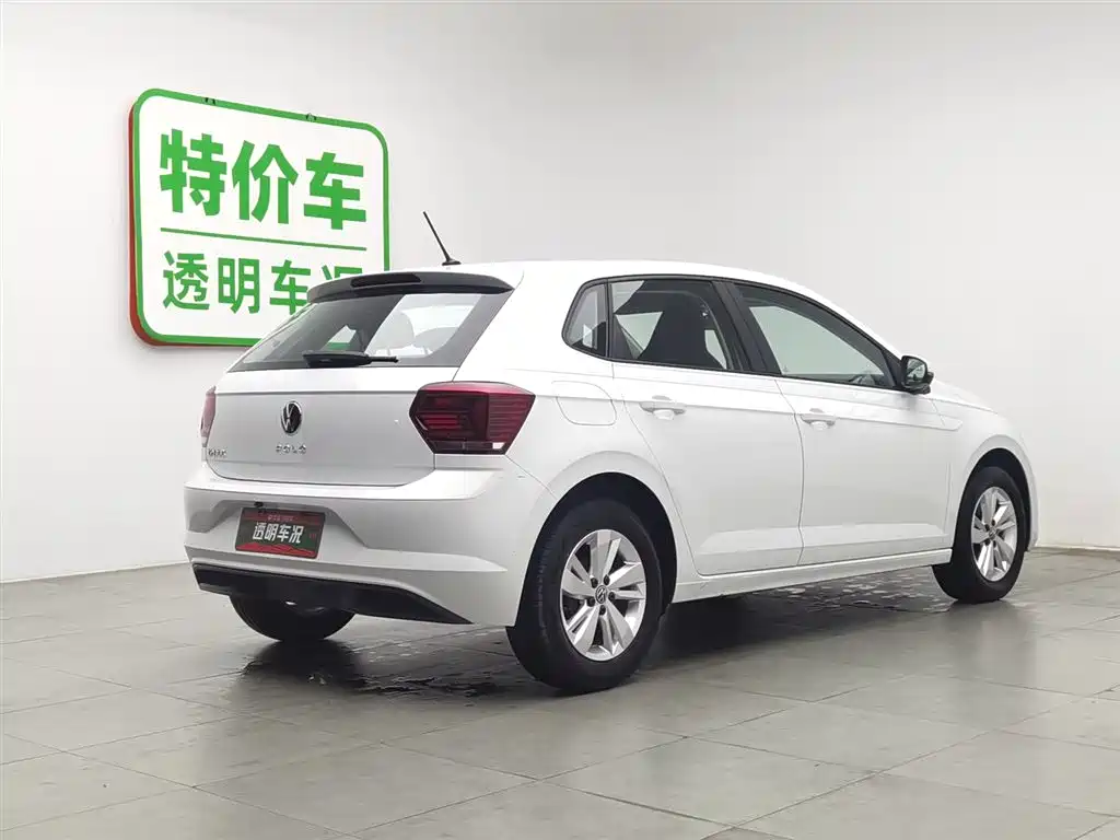 Volkswagen Polo 2023 Facelift Plus 1.5L Auto Joyful Living Edition фото 2