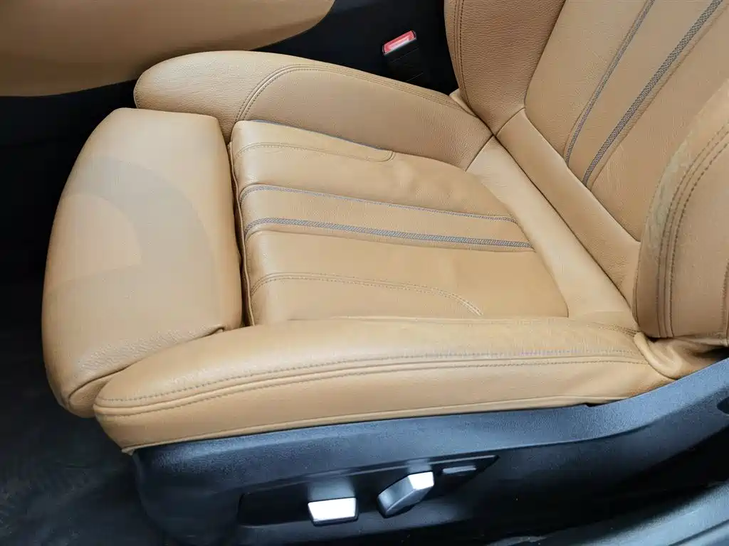 BMW 5 Series (Import) 2018 525i M Sport Package фото 20