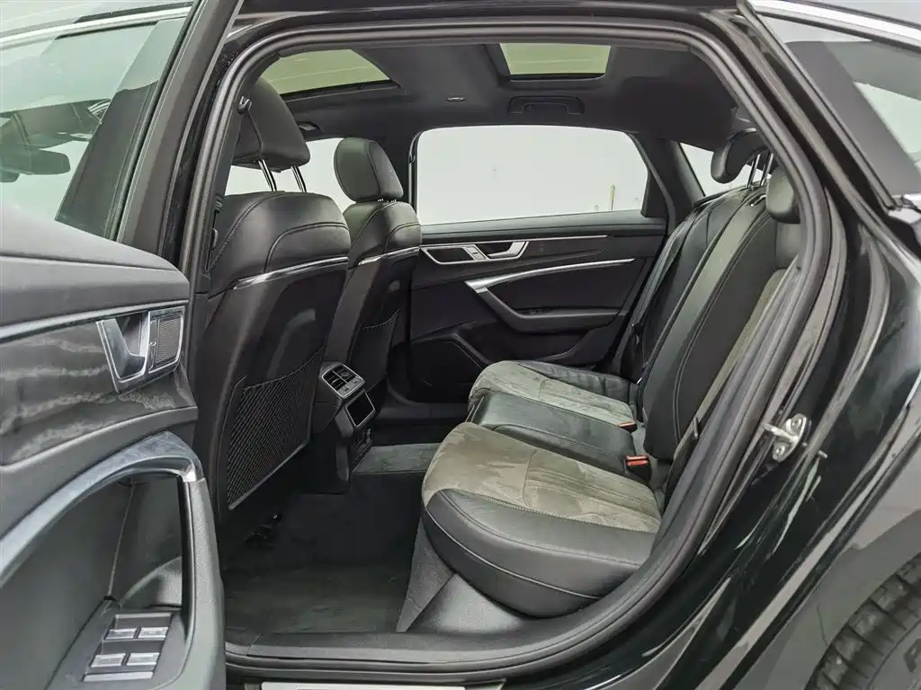 Audi A6L 2024 45 TFSI quattro Premium Dynamic фото 15