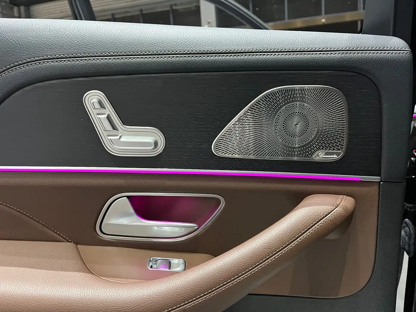 Mercedes-Benz GLE 2024 GLE 450 4MATIC Luxury фото 12