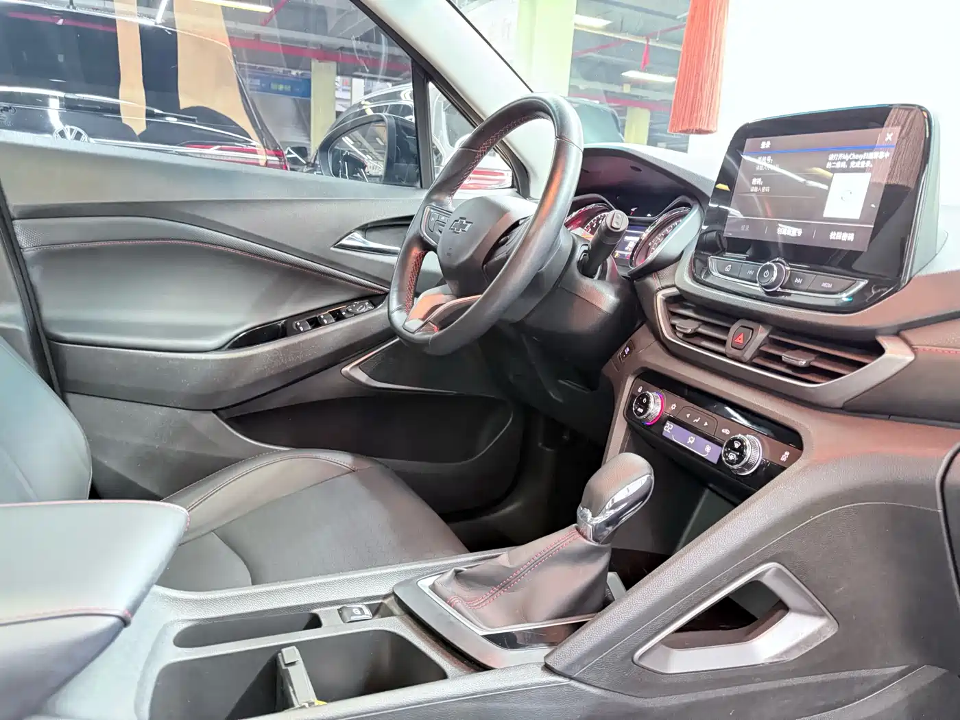 Chevrolet Volando 2020 Mild Hybrid Redline 530T Automatic Premium Edition (5+2 seater) фото 19