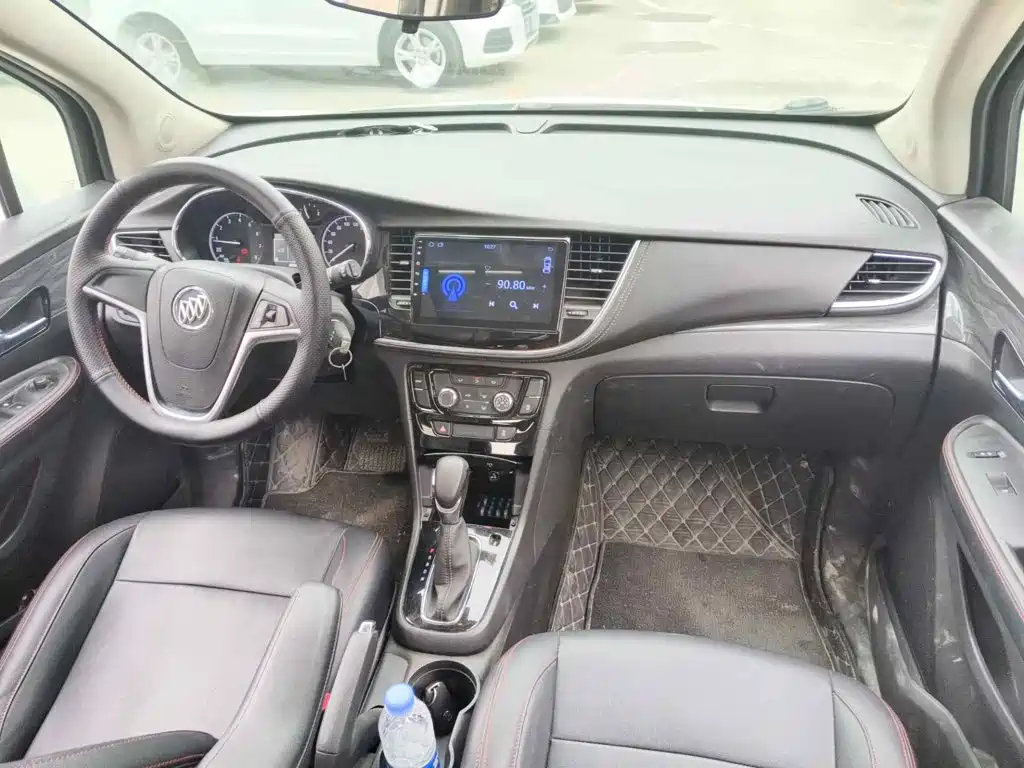 Фото 12 - Buick Encore