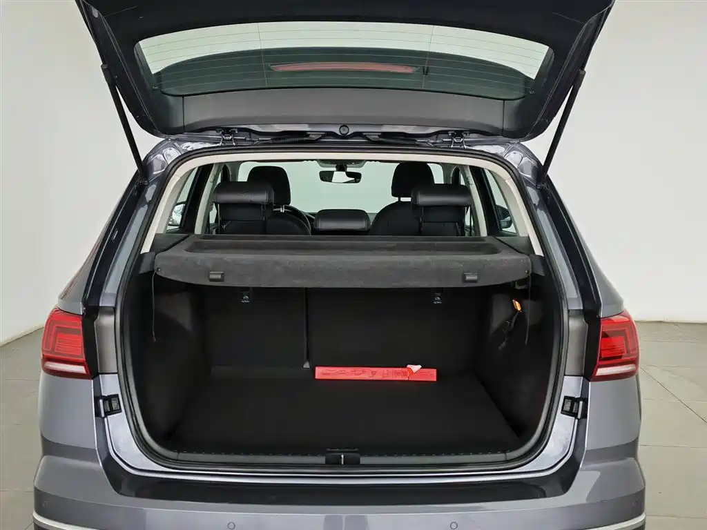 Volkswagen Tharu 2019 Model 330TSI 4WD Flagship Edition China VI фото 16