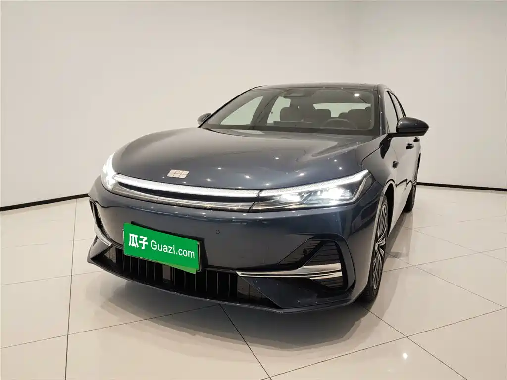 Geely Galaxy Galaxy A7 2025 EM-i 150km Explorer+ Edition