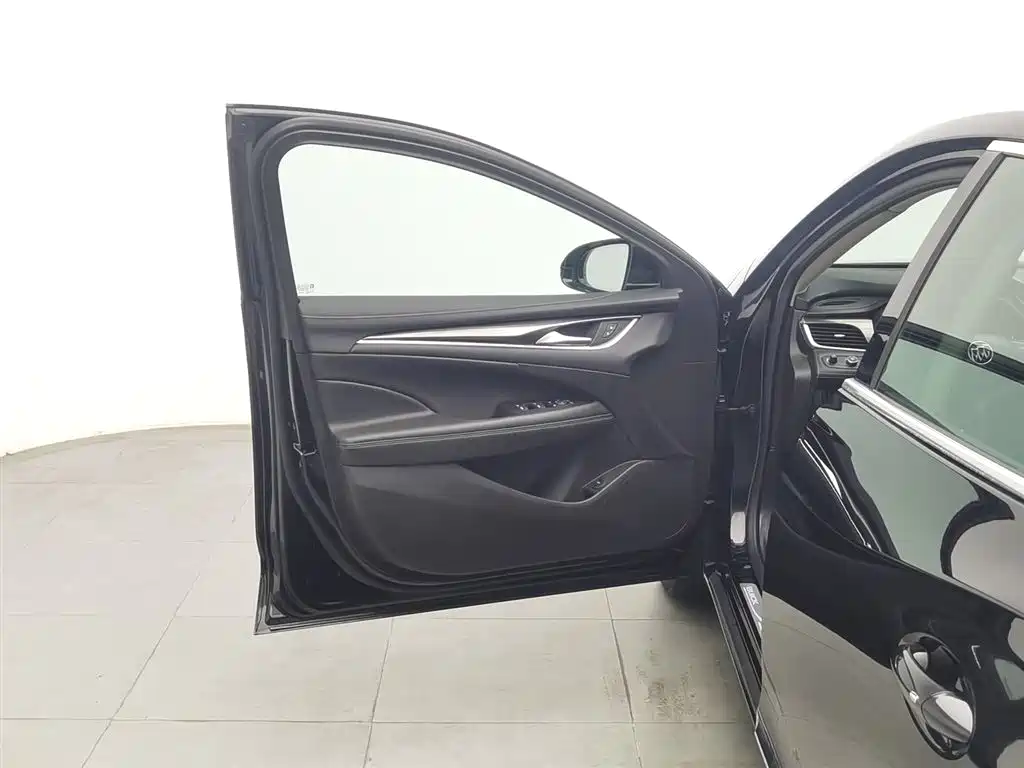 Buick LaCrosse 2021 652T Luxury Edition фото 8