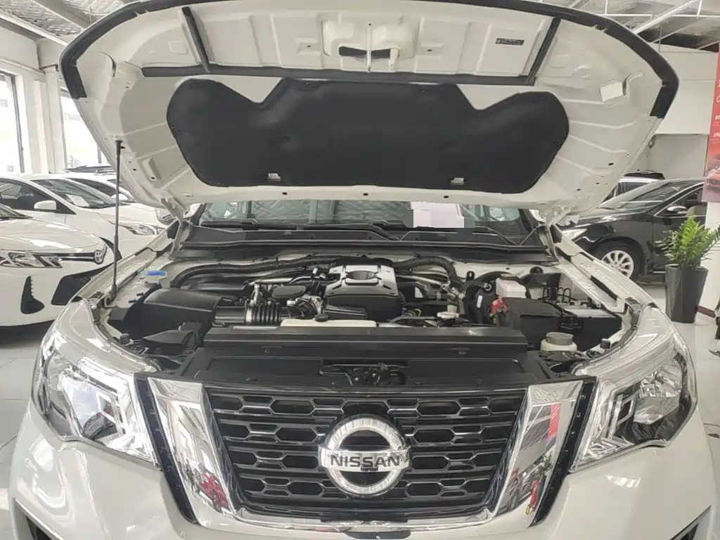Nissan Terra 2023 2020 2.5L XL Upper 4WD Automatic Luxury Edition
