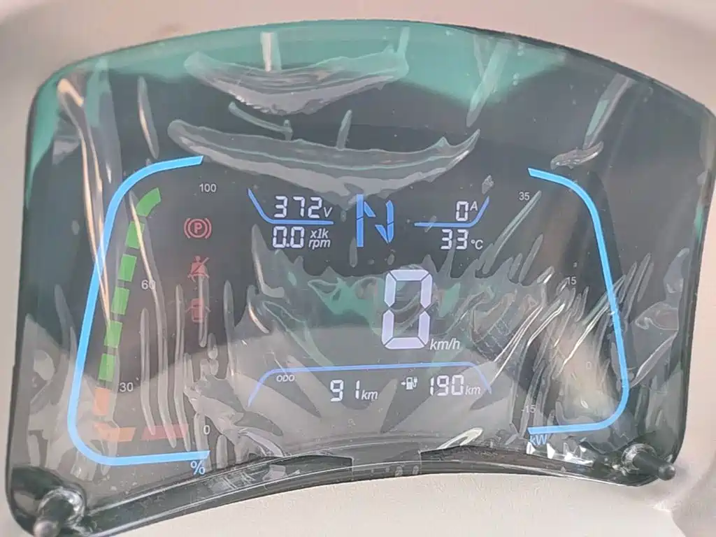JMCG New Energy Little Kirin 2026 2025 PLUS+ Comfort Model
