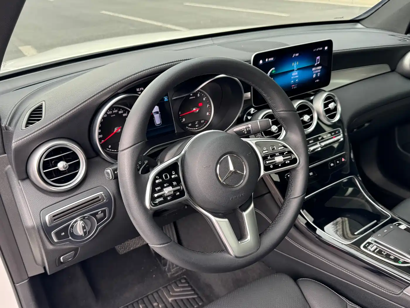Mercedes-Benz GLC 2020 GLC 260 L 4MATIC Dynamic фото 5