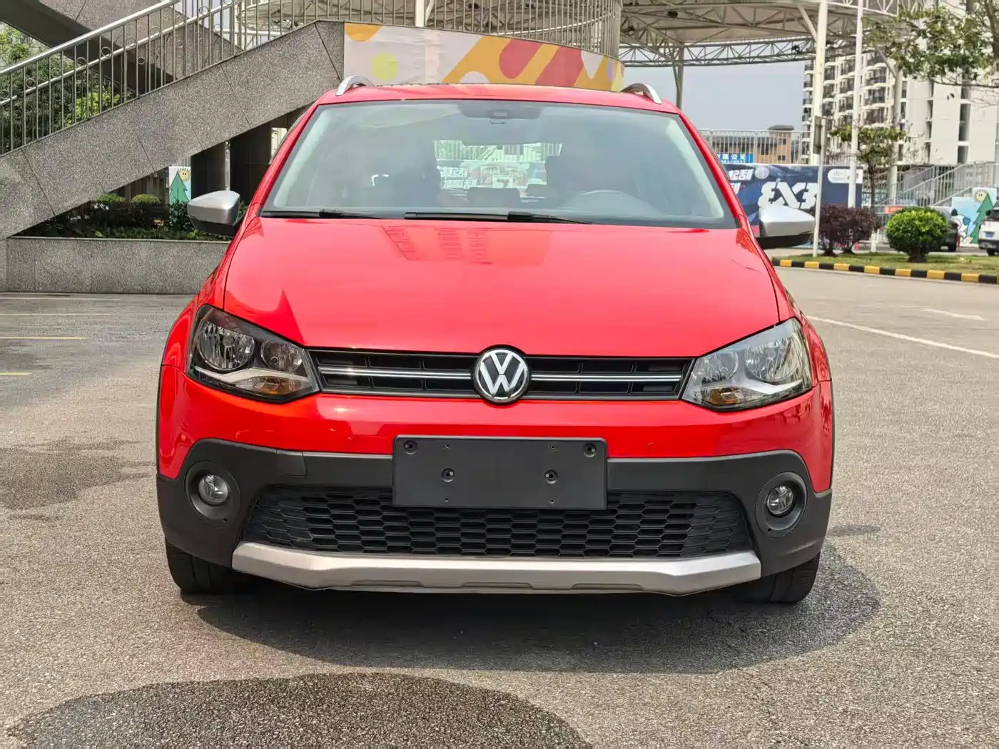 Volkswagen Polo 2014 1.6L Cross Polo Automatic фото 2