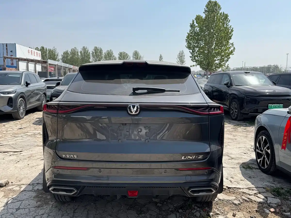 CHANGAN UNI Z NEW ENERGY