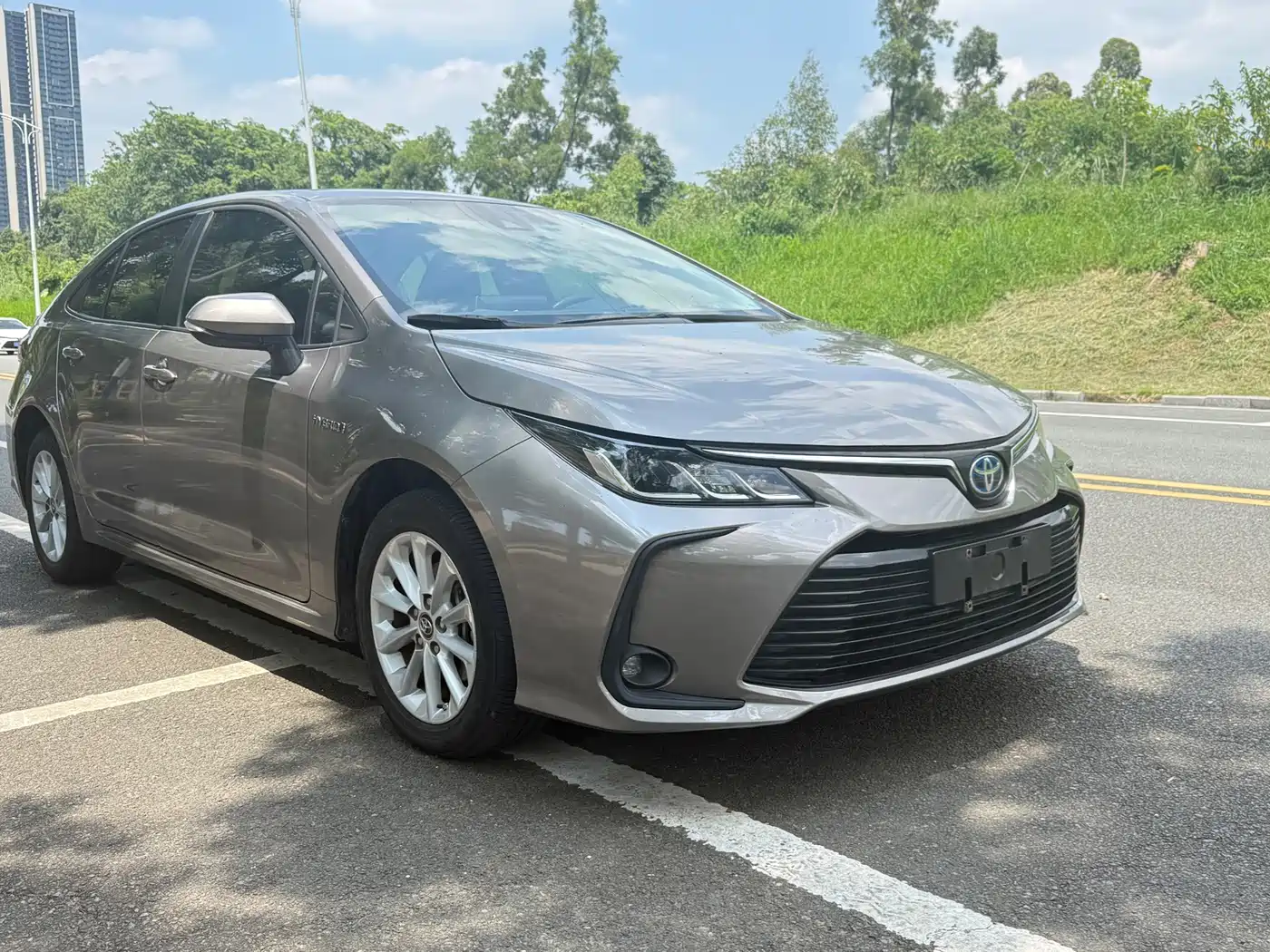 Фото 3 - Toyota Corolla